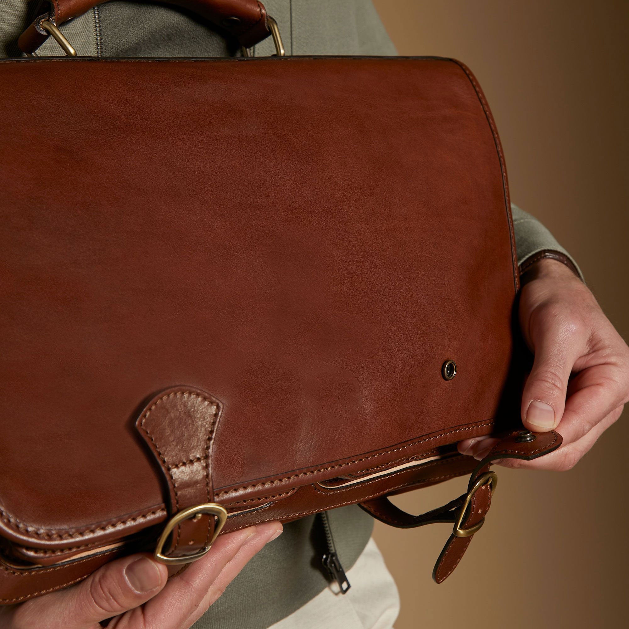 The Conqueror Handmade Men's Genuine Leather Satchel Briefcase